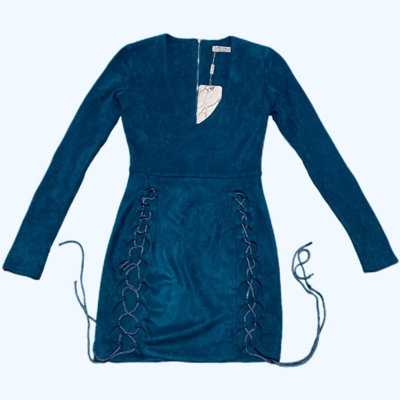 BNWT Oh Polly Tied and Gone to Heaven mini dress - Picture 3 of 4